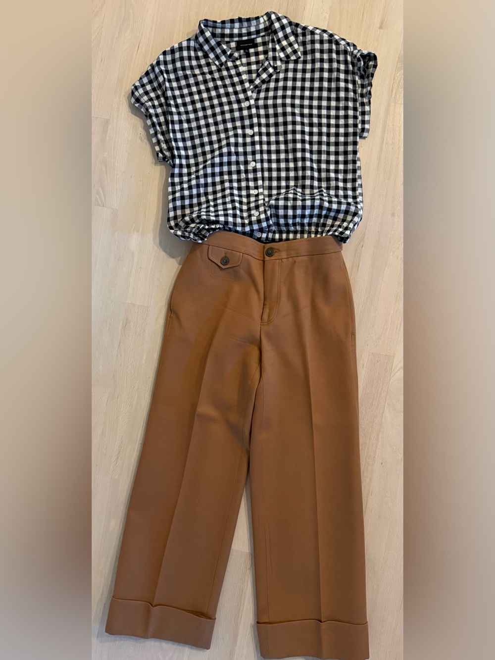 CLUB MONACO Wide-Leg Dress Pants in Chestnut Brown & WHO WHAT WEAR TOP